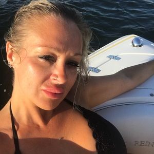 Meet your Posher, Kendra